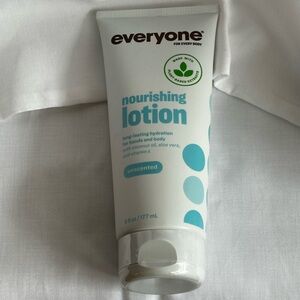 ‼️LAST CHANCE‼️ ✨NWT✨ Everyone Nourishing Body Lotion | Unscented | 6 oz.